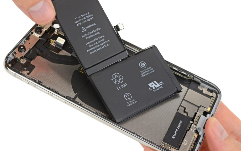 对苹果打击一波接一波,欧盟:可拆卸电池要回归! 对苹果打击一波接一波,欧盟:可拆卸电池要回归!